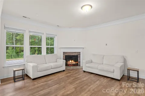 4020 Clapton Drive