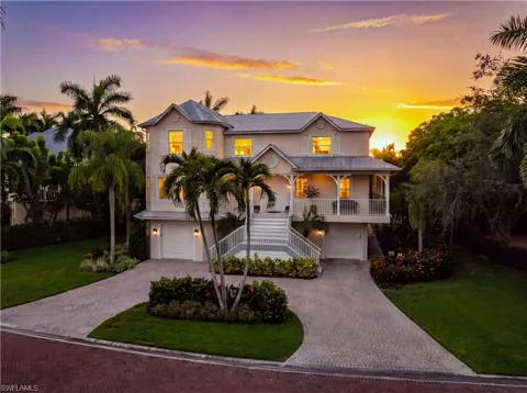 207 San Mateo Drive