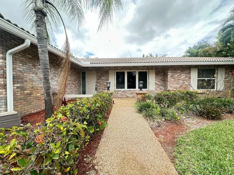 9135 NW 3RD COURT