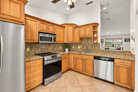 459 KNOLLWOOD COURT #459