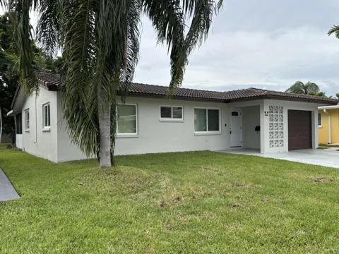 5611 NW 49TH TERRACE