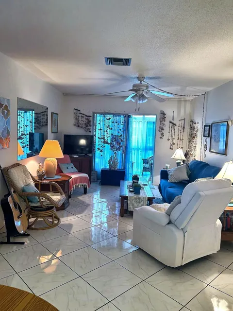 2131 NE 1st Court NE #204