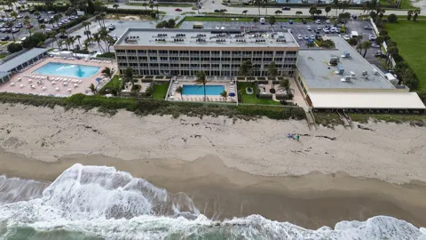 9800 S Ocean Drive #111