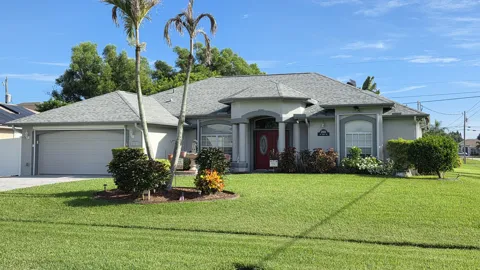 2801 SE Eagle Drive