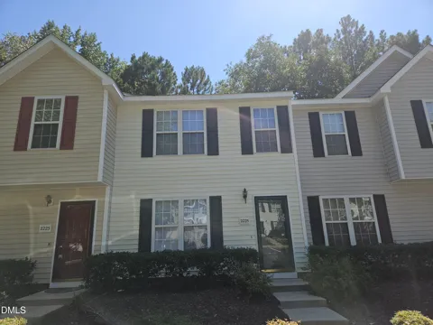 2225 Violet Bluff Court