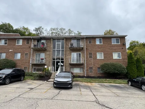 2431 Mustang Drive #16