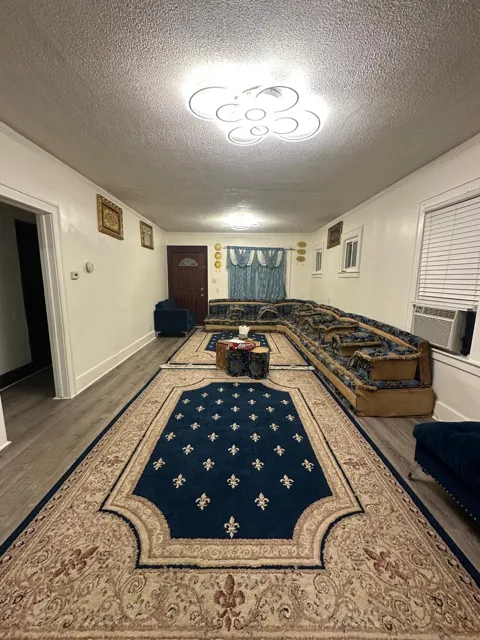 8671 Smart Street