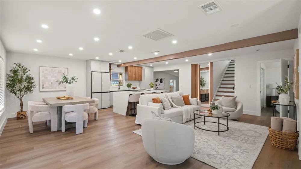 3415 W BARCELONA STREET Tampa, FL 33629