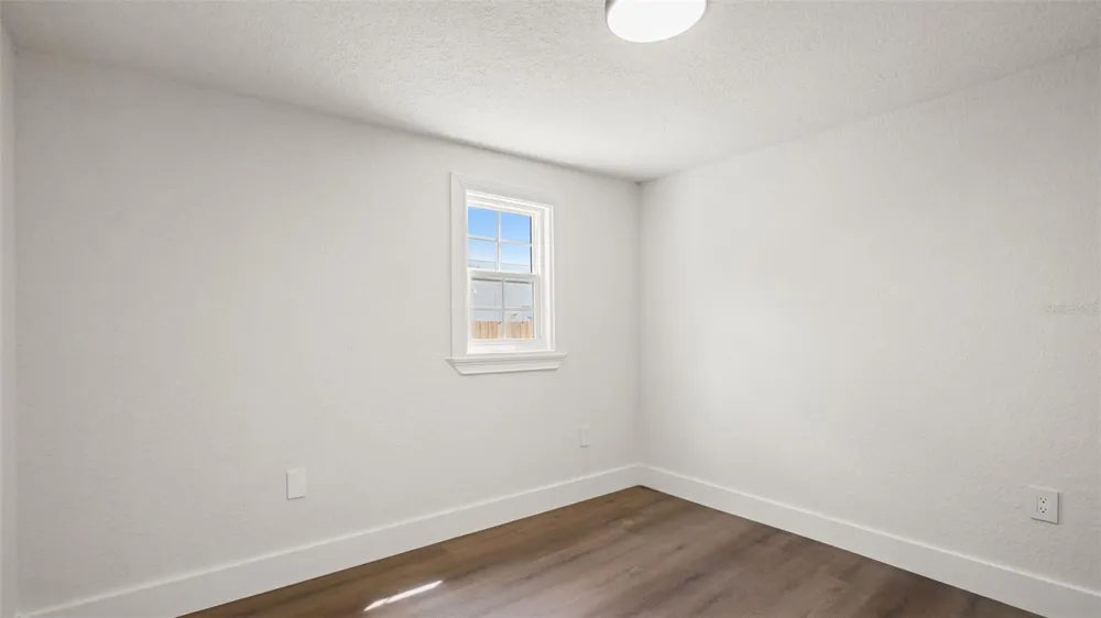 3415 W BARCELONA STREET Tampa, FL 33629