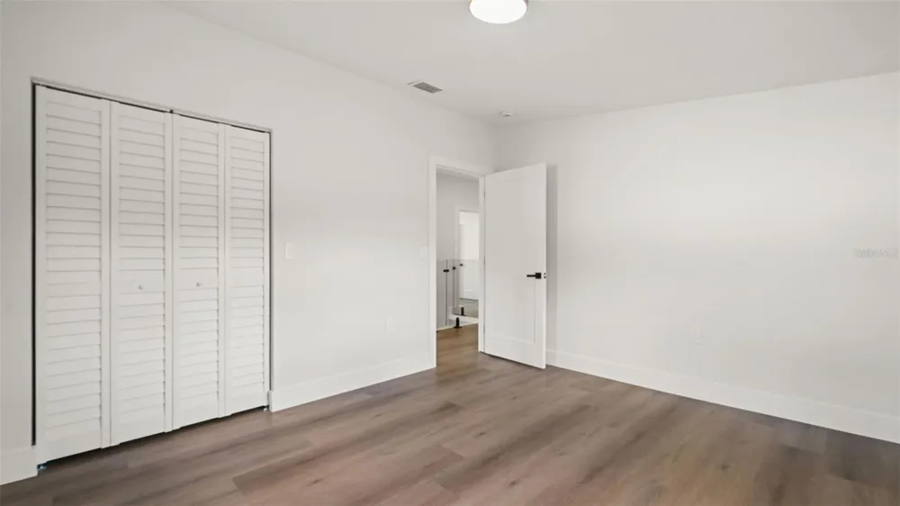 3415 W BARCELONA STREET Tampa, FL 33629
