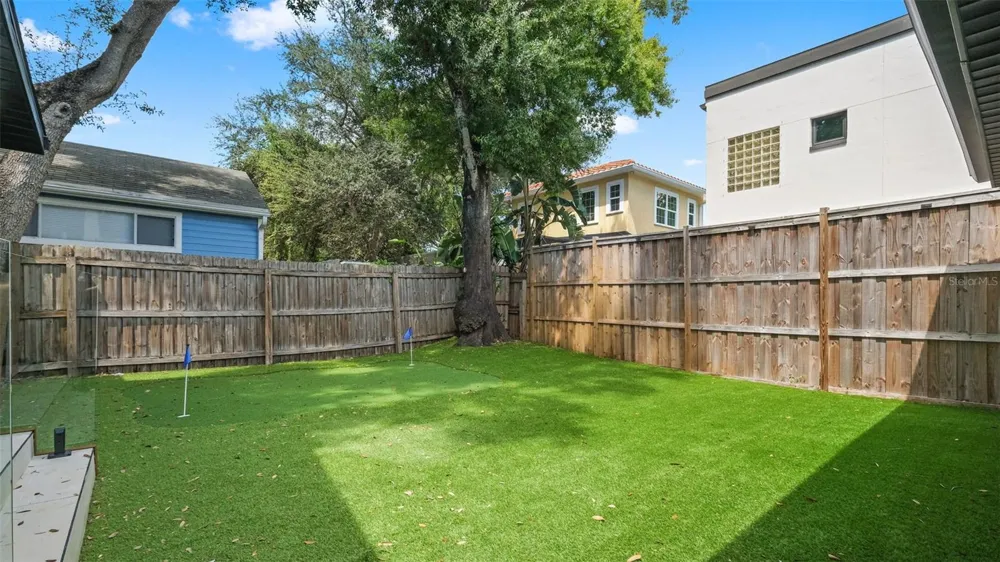 3415 W BARCELONA STREET Tampa, FL 33629