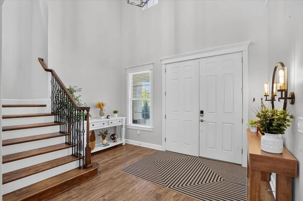 10203 MILKY WAY CIRCLE Sarasota, FL 34241