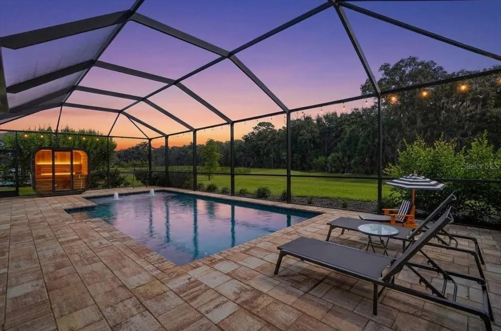 10203 MILKY WAY CIRCLE Sarasota, FL 34241