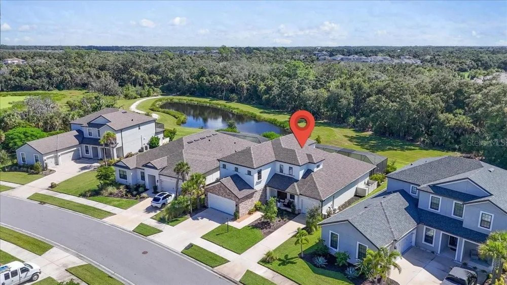 10203 MILKY WAY CIRCLE Sarasota, FL 34241