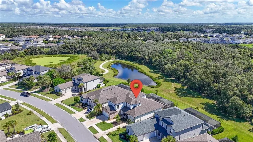 10203 MILKY WAY CIRCLE Sarasota, FL 34241
