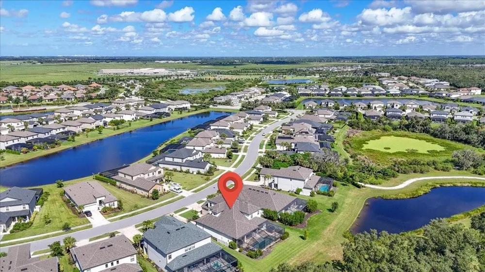 10203 MILKY WAY CIRCLE Sarasota, FL 34241