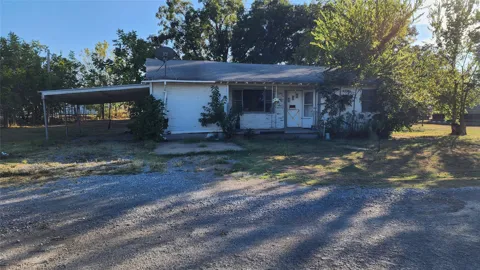 808 Peoria Avenue