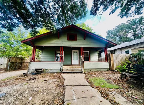 2517 E Admiral Court