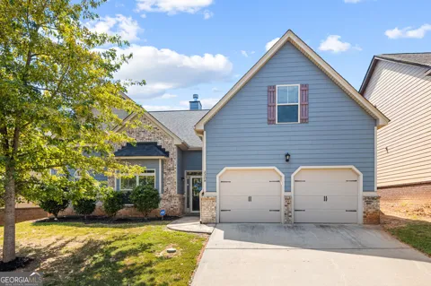 2208 Medlock LN