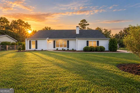 107 Ridge CIR N