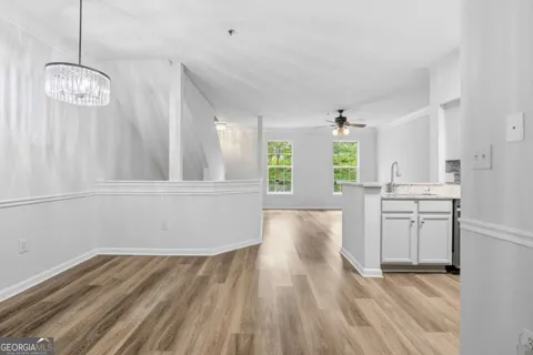 245 Amal DR SW