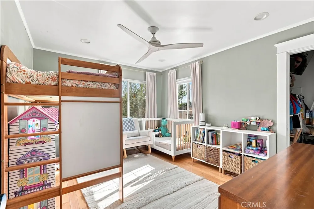 3855 E Wilton Long Beach, CA 90804