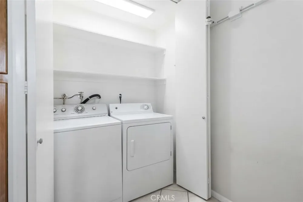 5440 Lindley Avenue #310 Encino, CA 91316