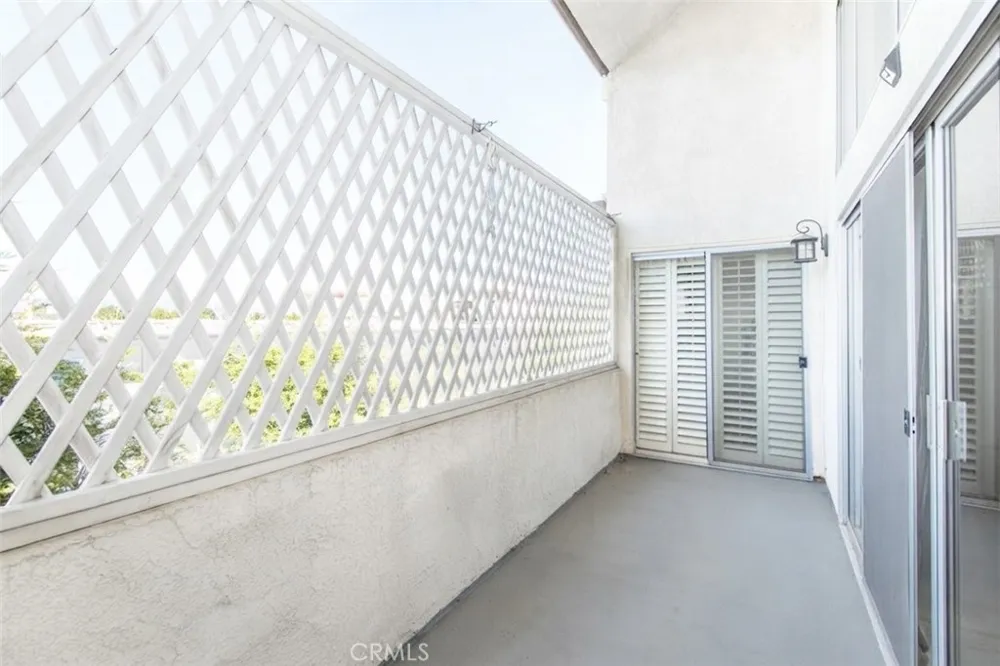 5440 Lindley Avenue #310 Encino, CA 91316