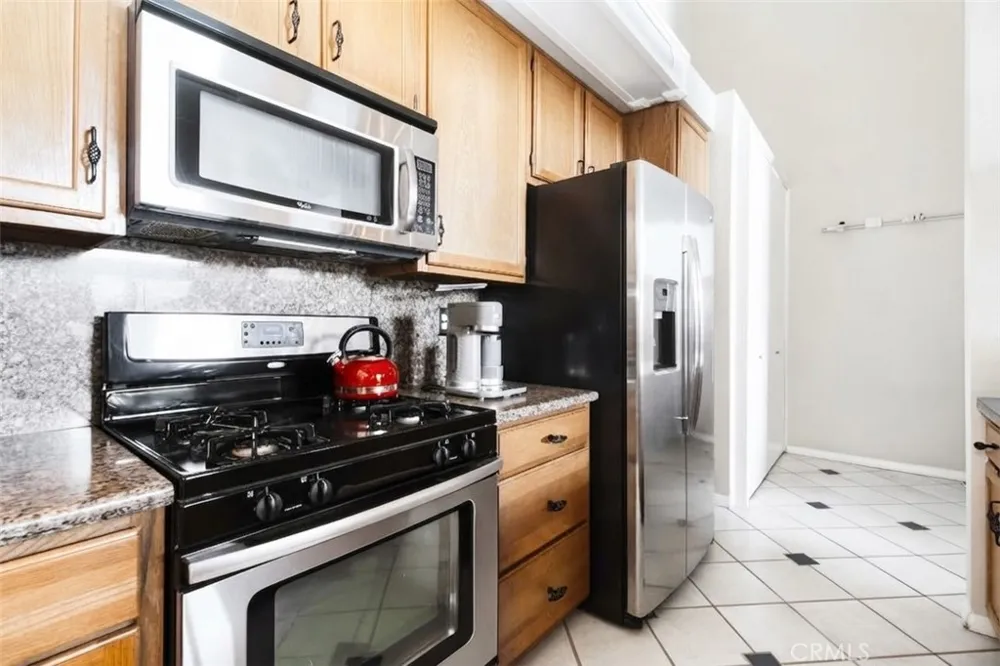 5440 Lindley Avenue #310 Encino, CA 91316