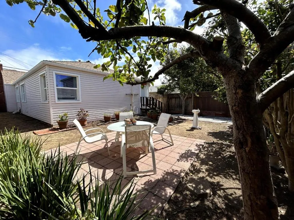3116 Nevin Avenue Richmond, CA 94804