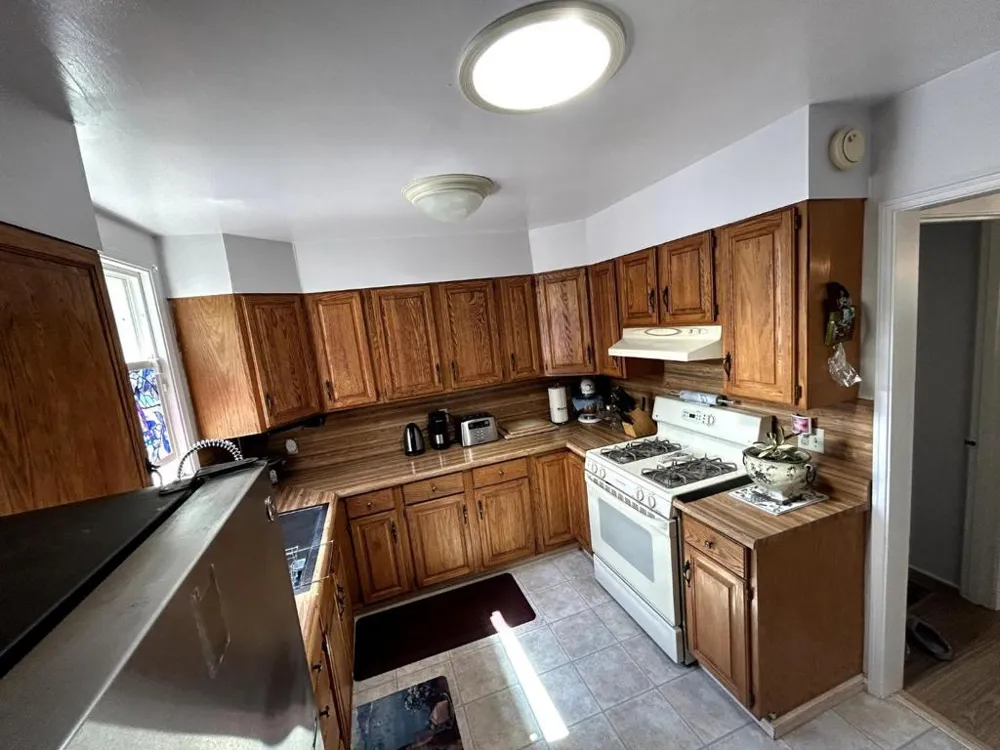 3116 Nevin Avenue Richmond, CA 94804