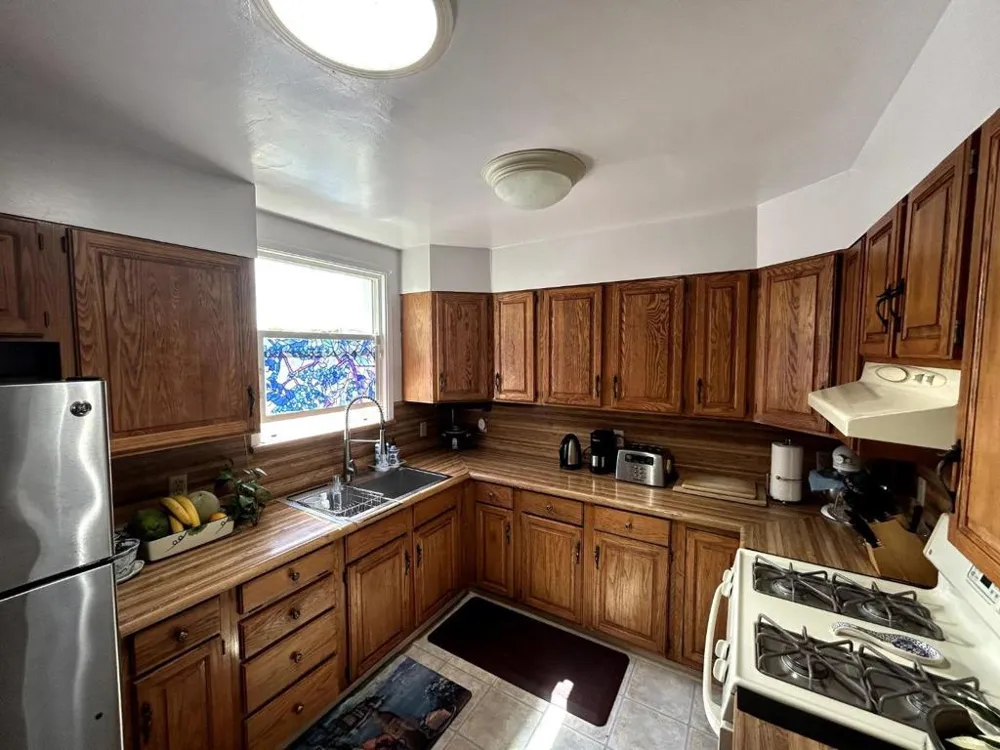 3116 Nevin Avenue Richmond, CA 94804