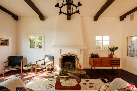 1338 S Sierra Bonita Avenue