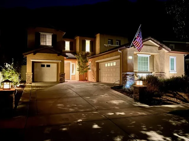 22 River Rock Court Azusa, CA 91702