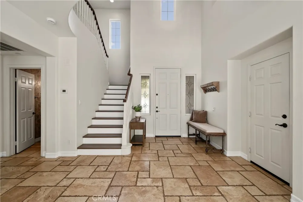 22 River Rock Court Azusa, CA 91702