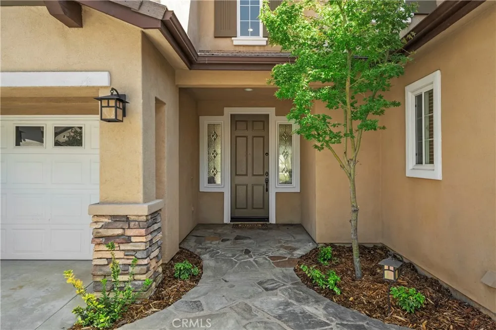 22 River Rock Court Azusa, CA 91702