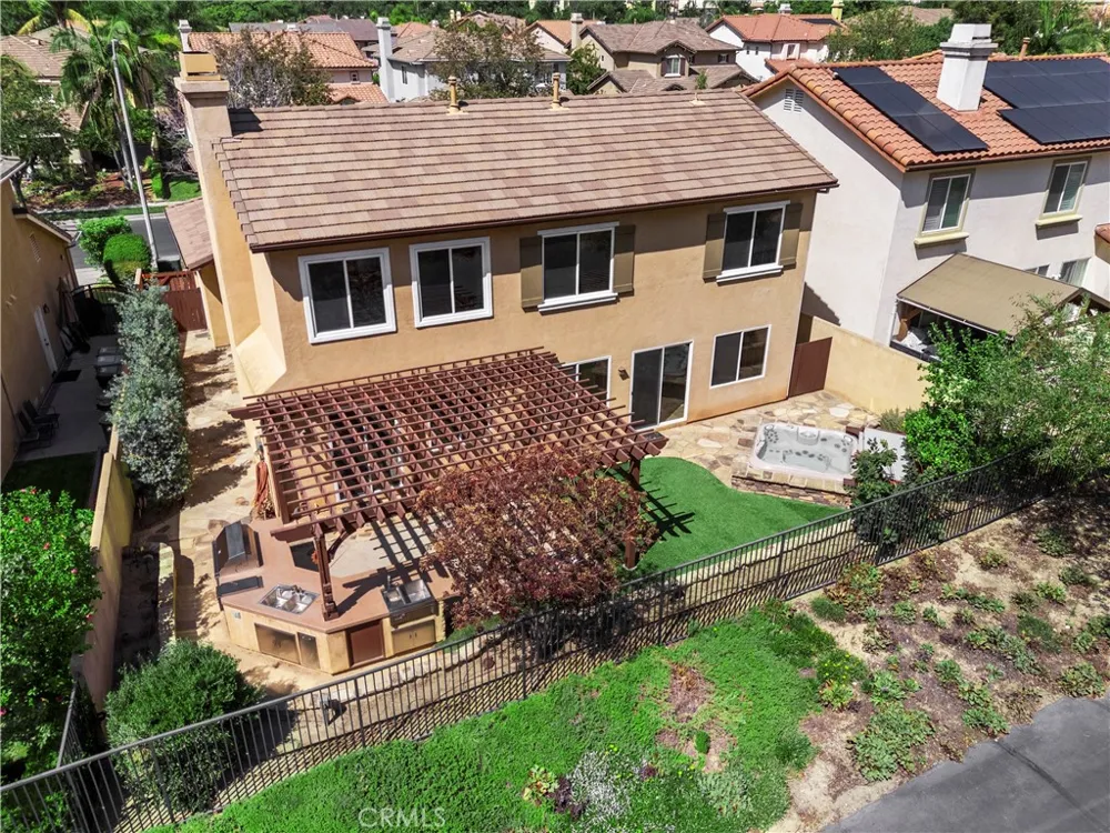 22 River Rock Court Azusa, CA 91702