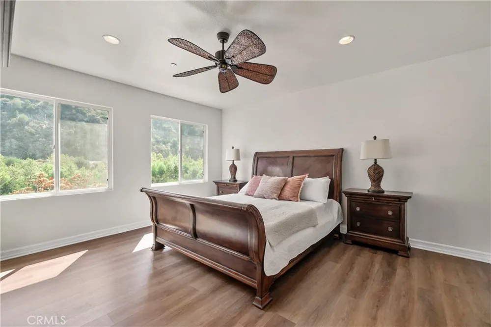 22 River Rock Court Azusa, CA 91702