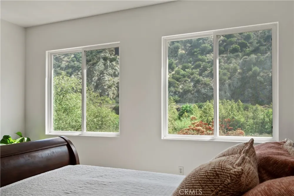 22 River Rock Court Azusa, CA 91702