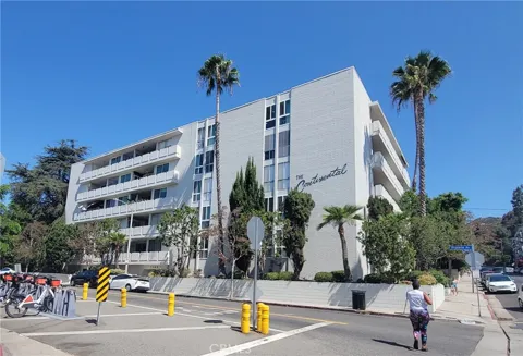 7309 Franklin Avenue #406