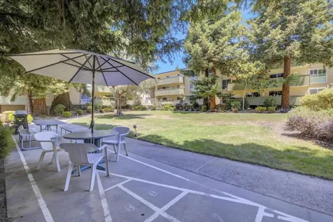 1031 Crestview Drive #216
