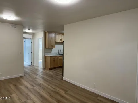 5663 Fountain Avenue #3