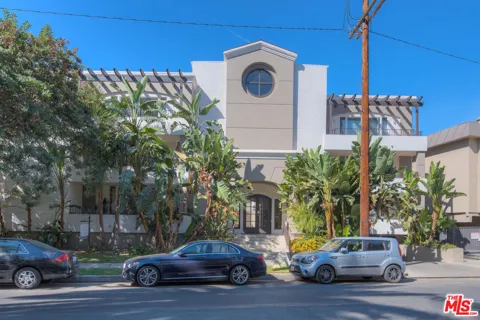 4637 Willis Avenue #108