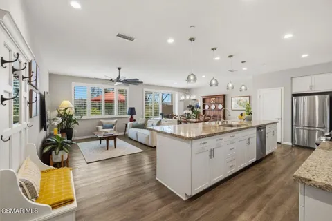 242 Morro Way #2