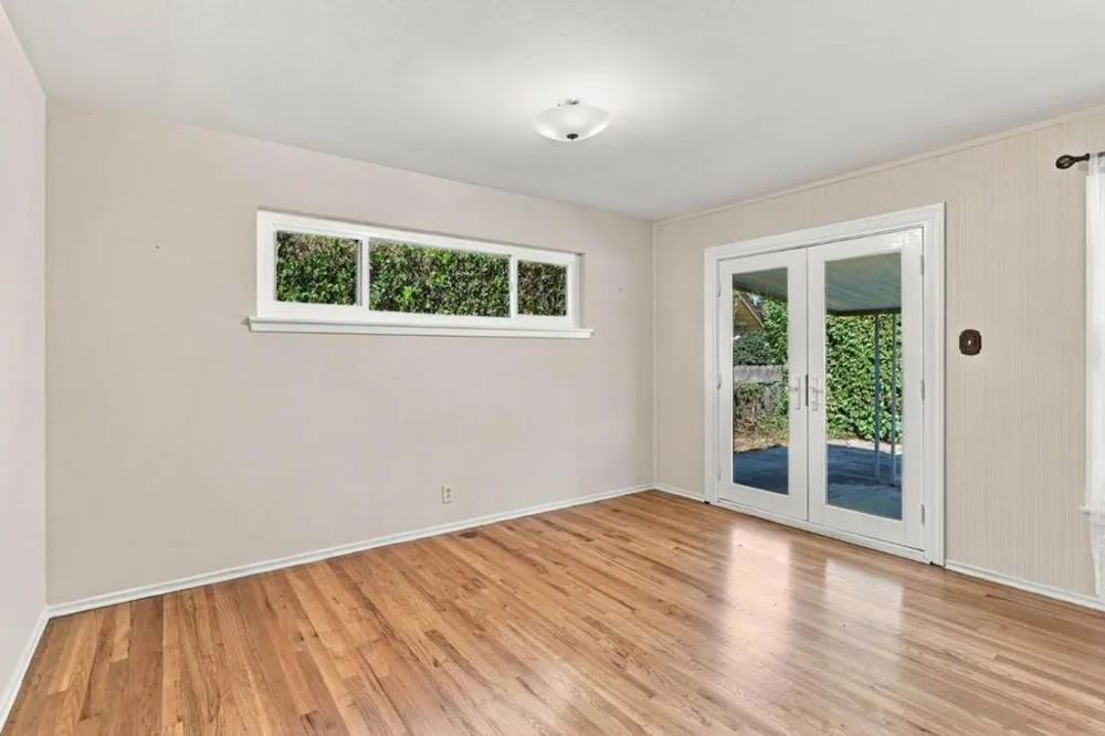 1010 S Baywood Avenue San Jose, CA 95128