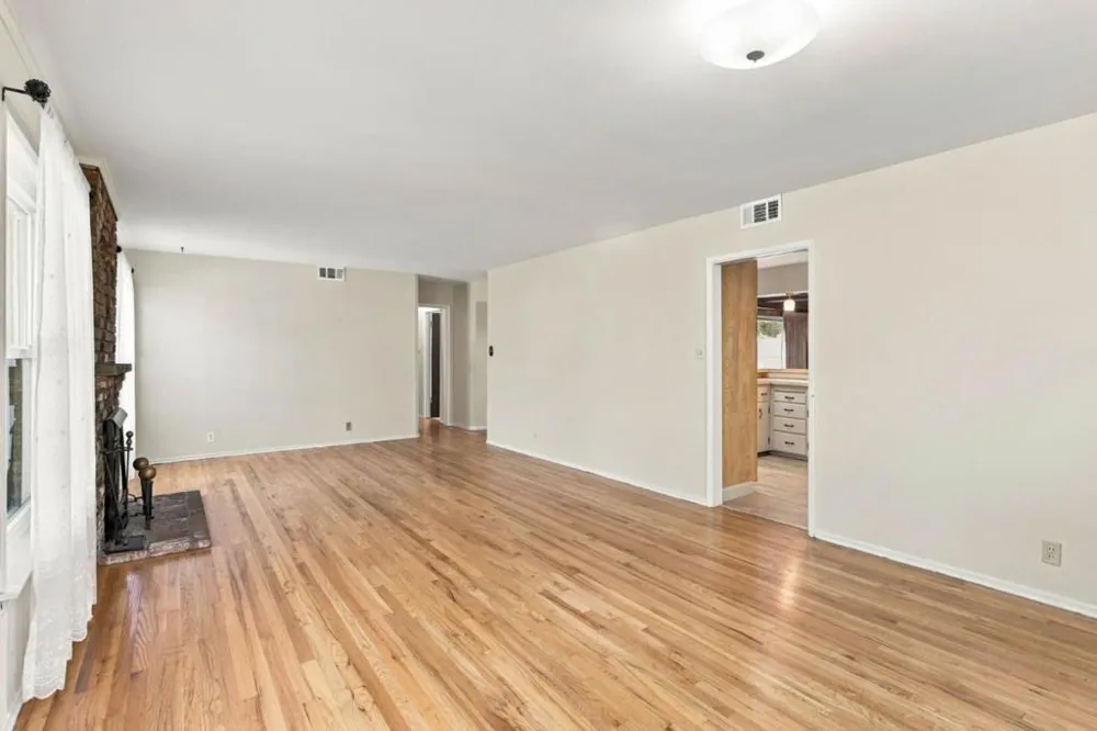 1010 S Baywood Avenue San Jose, CA 95128