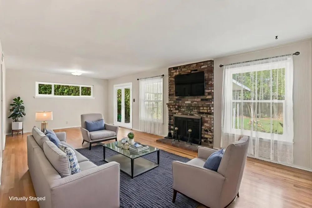 1010 S Baywood Avenue San Jose, CA 95128