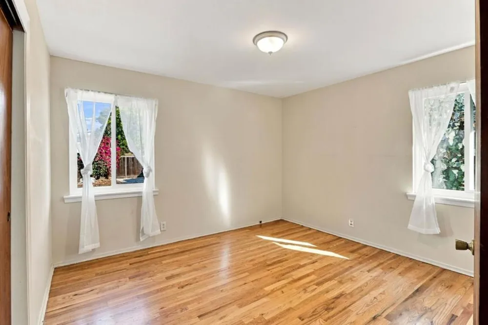1010 S Baywood Avenue San Jose, CA 95128