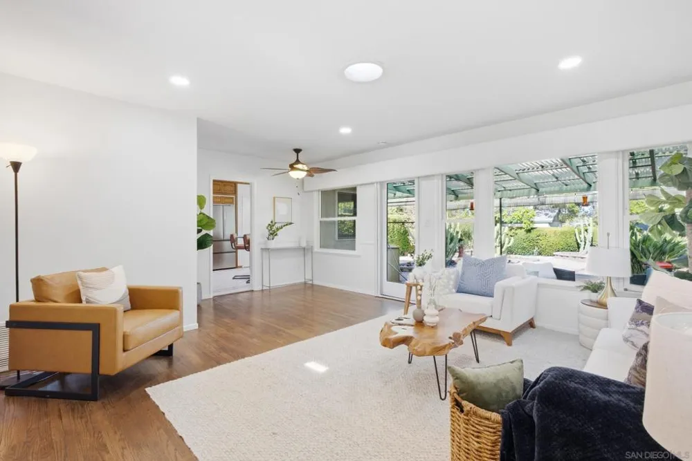 6111 Amarillo La Mesa, CA 91942