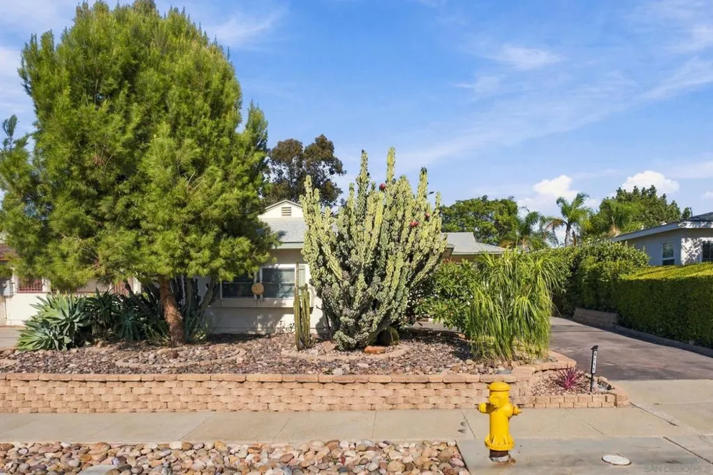 6111 Amarillo La Mesa, CA 91942